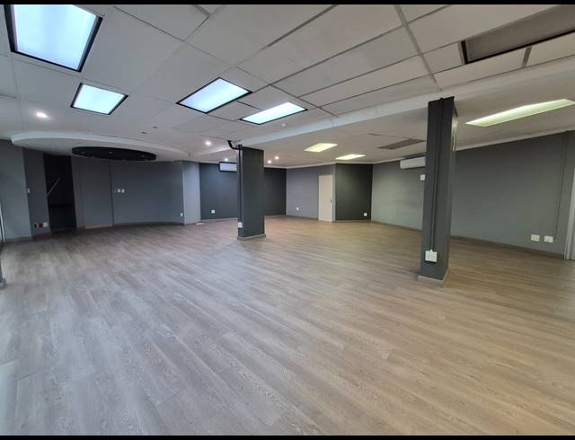 296M² OFFICE TO LET IN RIVONIA